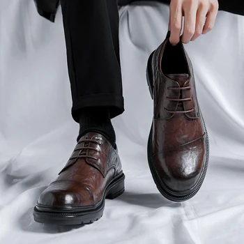  Повседневная обувь, мужская модная брендовая Удобная обувь-оксфорды 2023, мужская повседневная обувь с перфорацией типа 